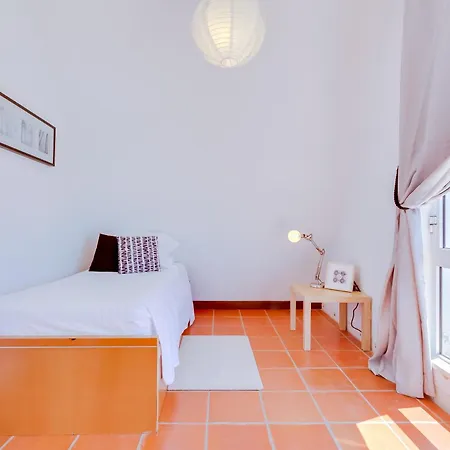 Al - Moradia Brasil *