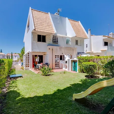 Al - Moradia Brasil * Vilamoura